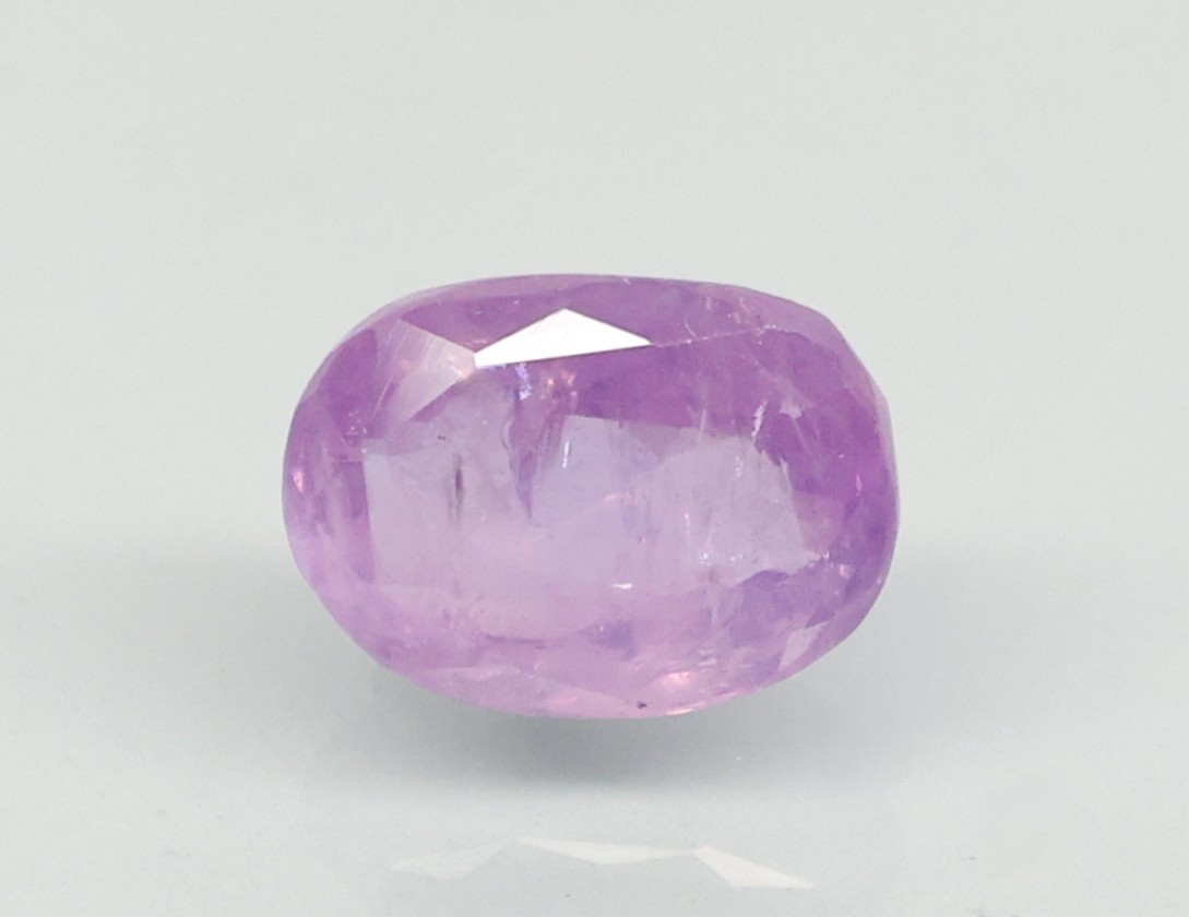 NATURAL SAPPHIRE 5.8 Ct.