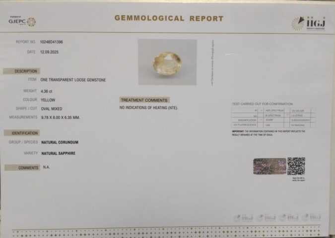 YELLOW SAPPHIRE 4.36 Ct.