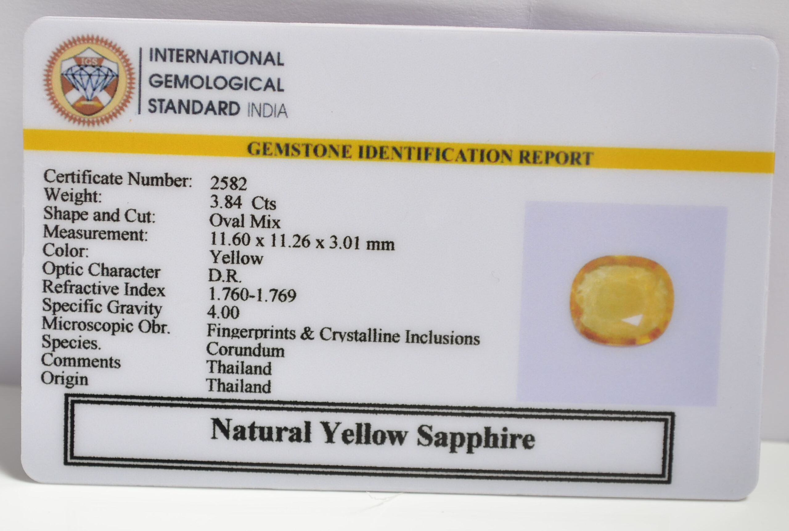 YELLOW SAPPHIRE 3.84 Ct.