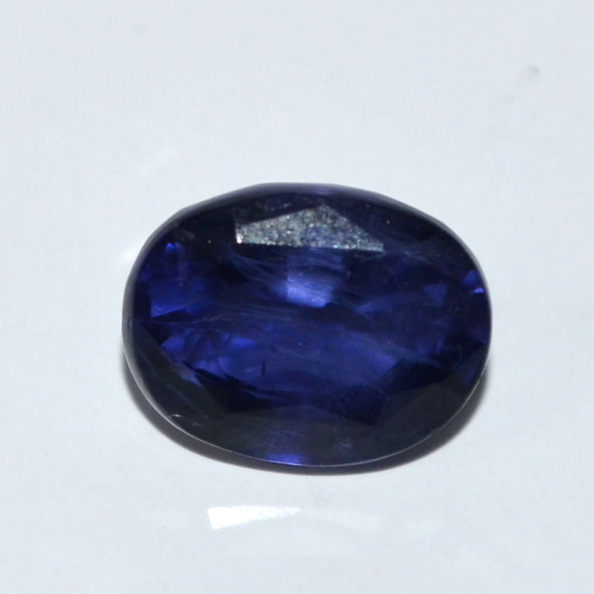 IOLITE NILLI 4.84 Ct. IOLITE NILLI 4.84 Ct.