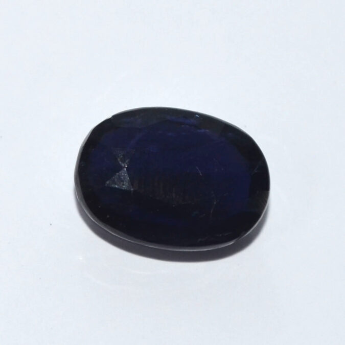 IOLITE NILLI 5.68 Ct.