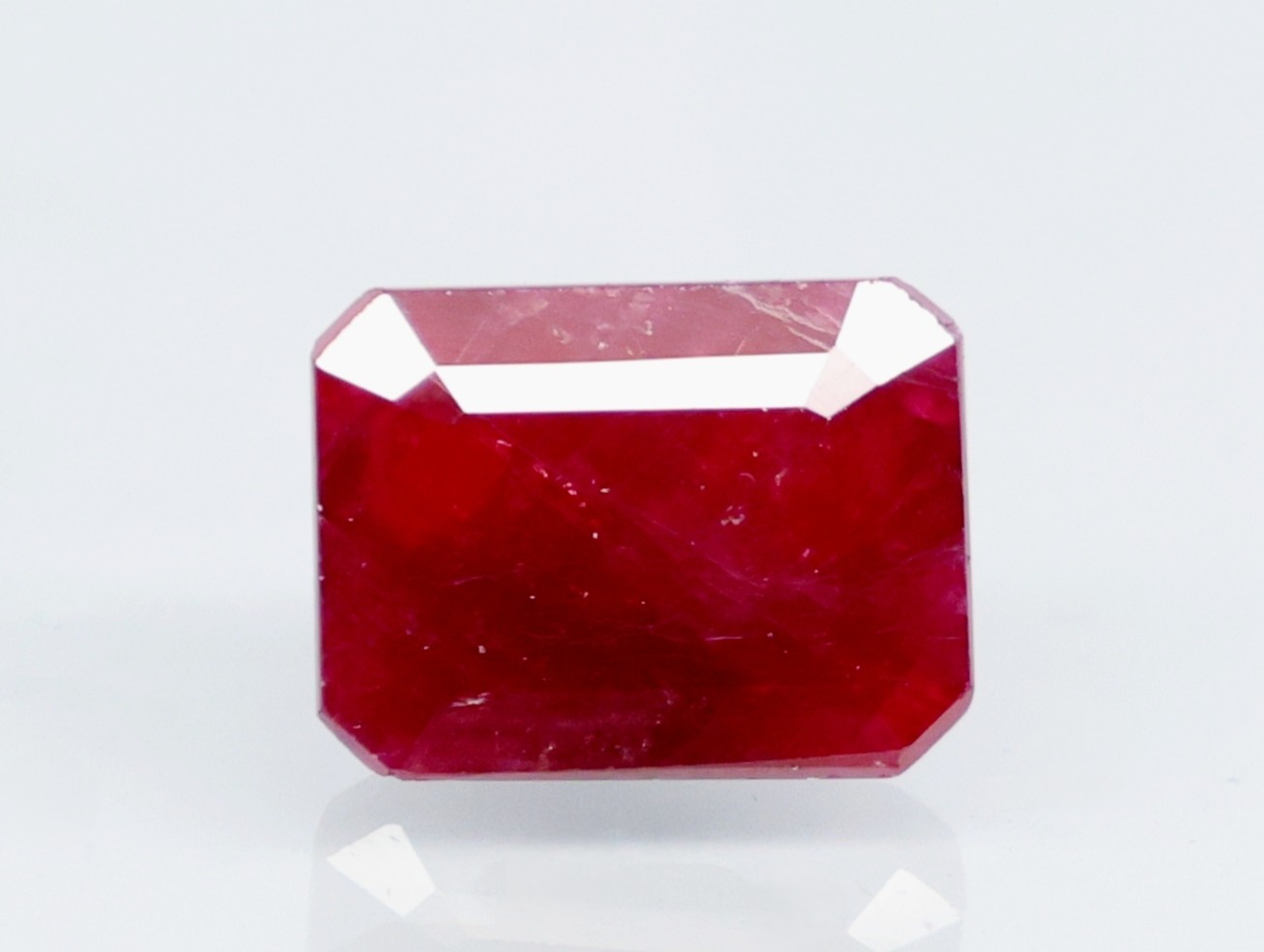 RUBY 7.71 Ct.