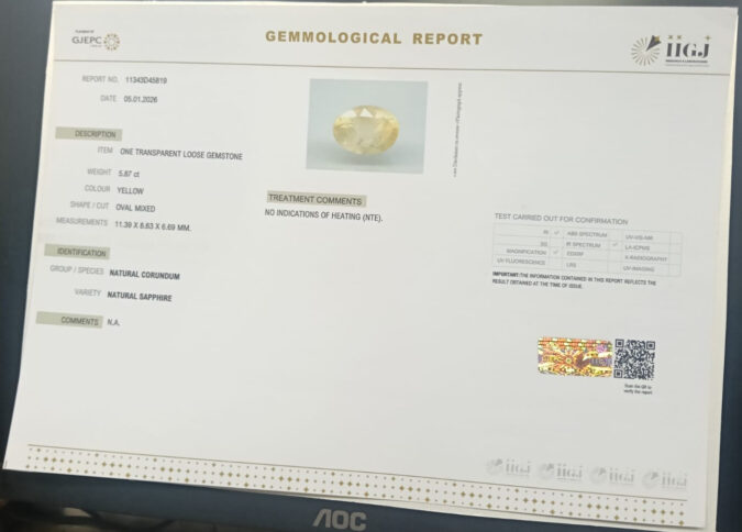 YELLOW SAPPHIRE 5.87 Ct.