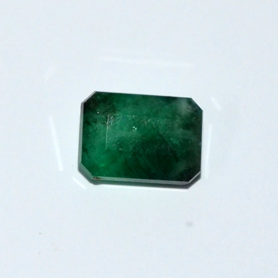 EMERALD 2.94 Ct. EMERALD 2.94 Ct.