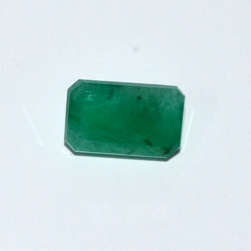 EMERALD 2.91 Ct. EMERALD 2.91 Ct.
