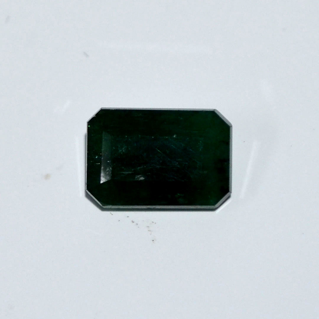 EMERALD 6.03 Ct. EMERALD 6.03 Ct.