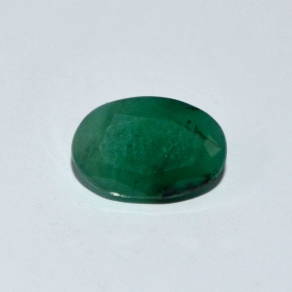 EMERALD 2.9 Ct. EMERALD 2.9 Ct.