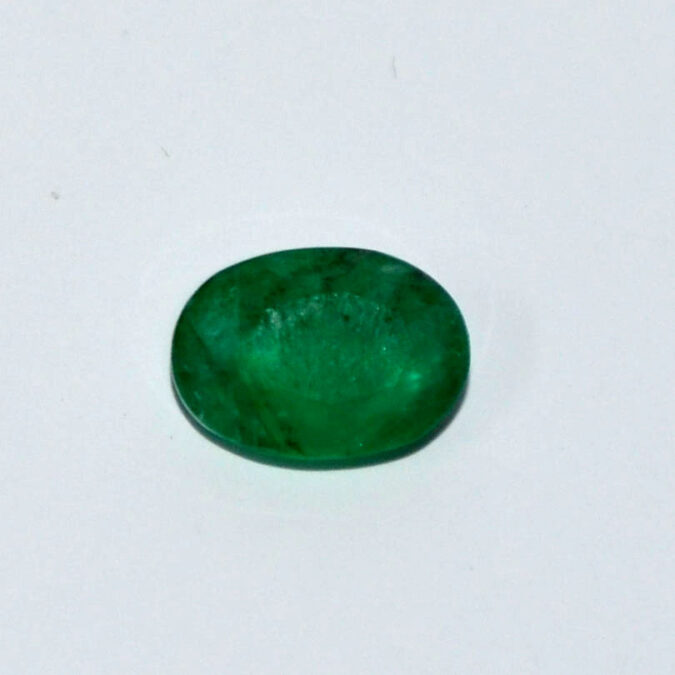 EMERALD 2.3 Ct. EMERALD 2.3 Ct.