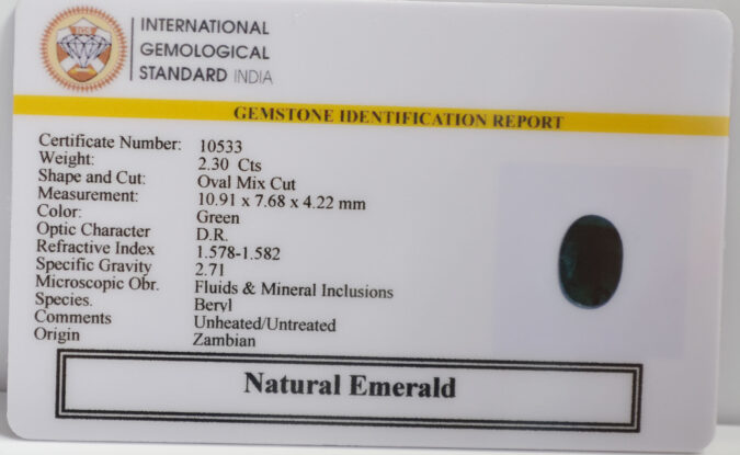 EMERALD 2.3 Ct. EMERALD 2.3 Ct.