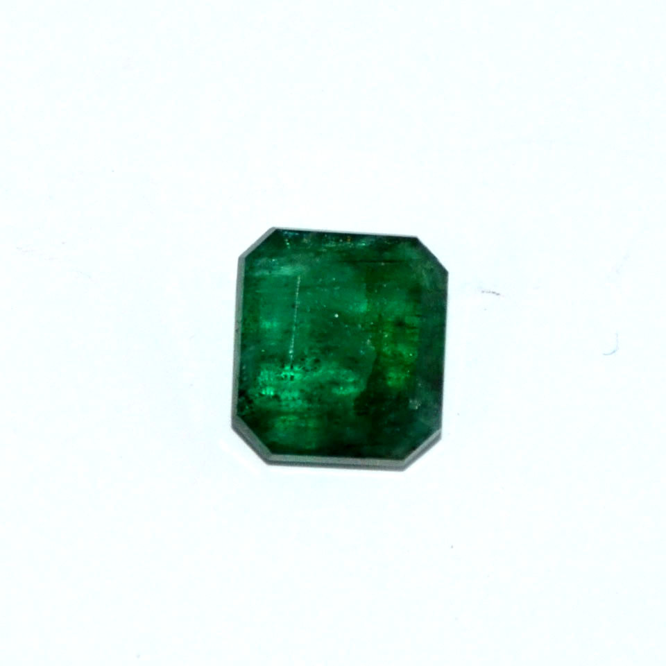 EMERALD 3.75 Ct. EMERALD 3.75 Ct.