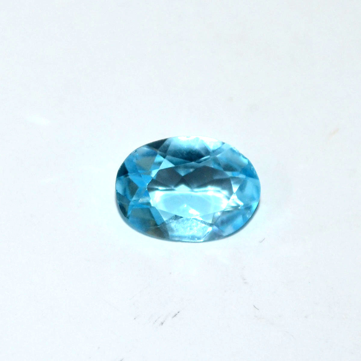 BLUE TOPAZ 3.81 Ct.