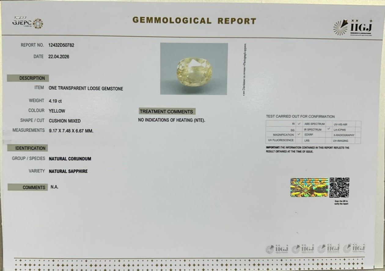 YELLOW SAPPHIRE 4.19 Ct.