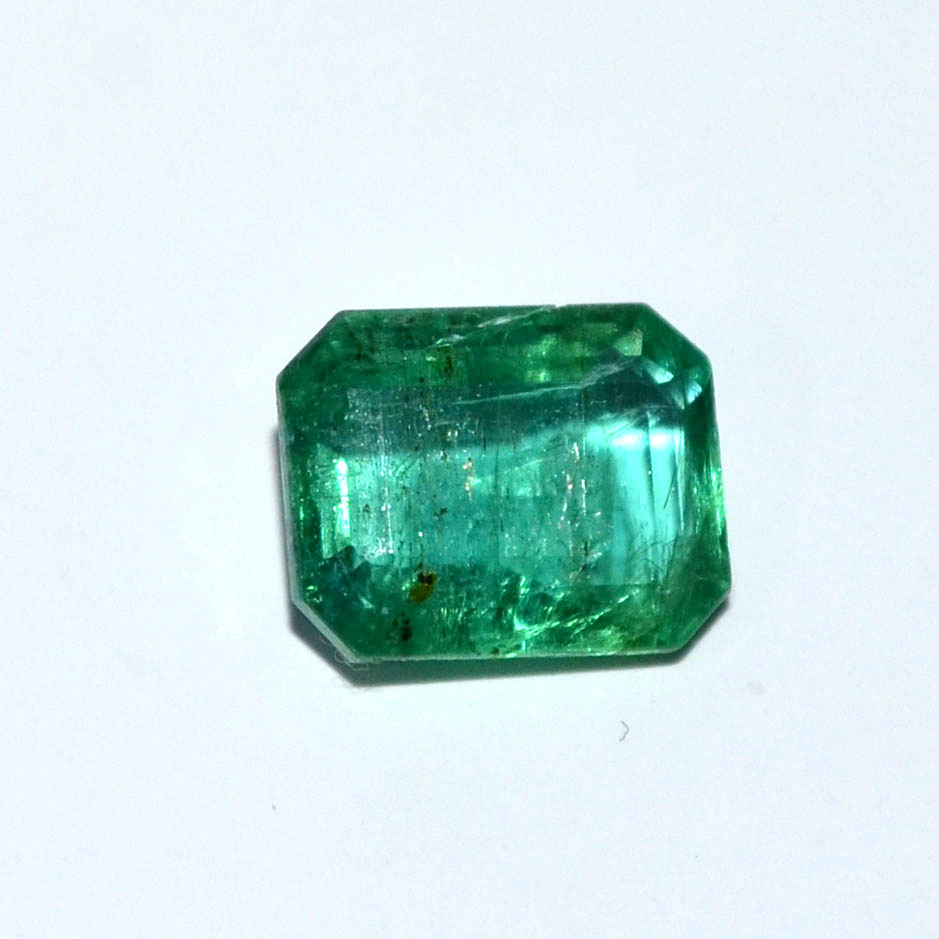 EMERALD 3.14 Ct. EMERALD 3.14 Ct.