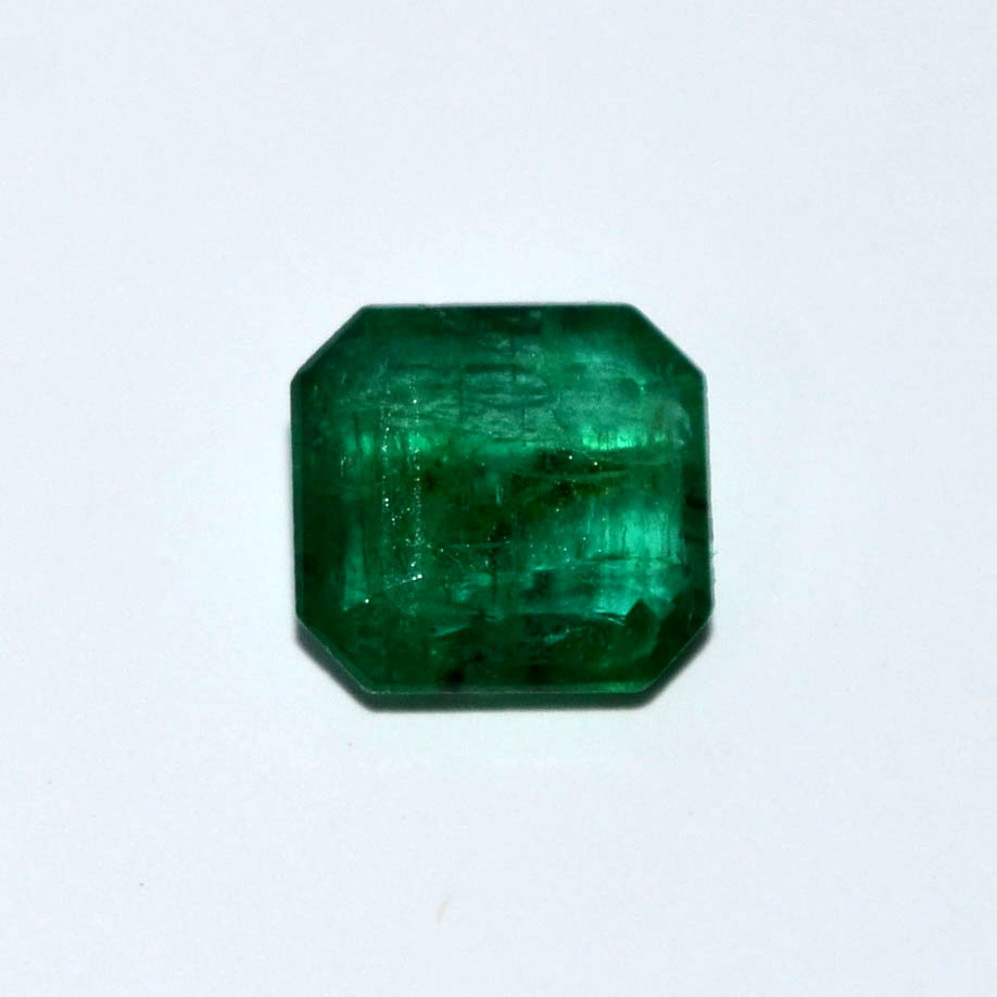 EMERALD 2.7 Ct. EMERALD 2.7 Ct.