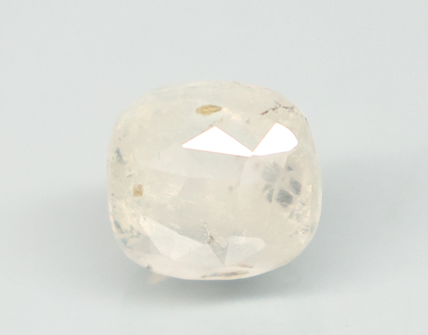 YELLOW SAPPHIRE 6.68 Ct.