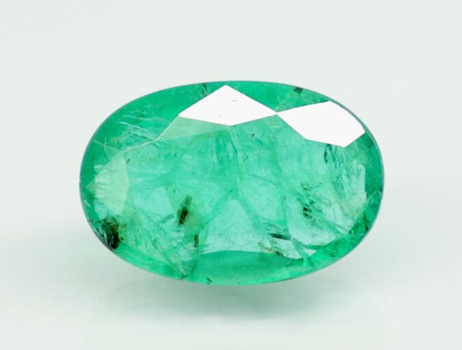 EMERALD 4.05 Ct.