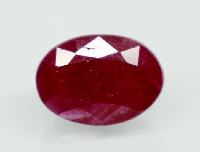 RUBY 3.67 Ct. RUBY 3.67 Ct.