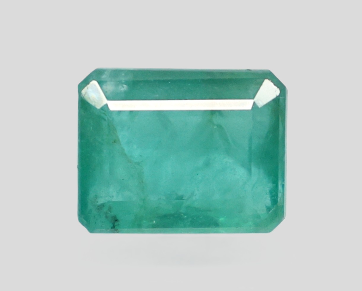 EMERALD 5.09 Ct. EMERALD 5.09 Ct.
