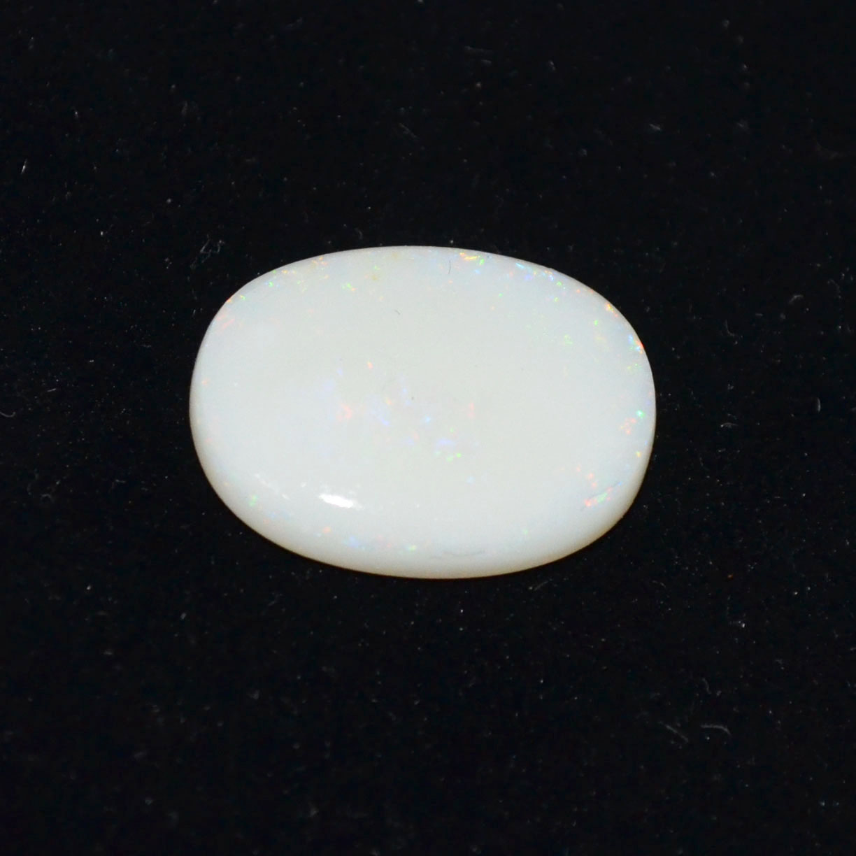 OPAL 8.68 Ct. OPAL 8.68 Ct.