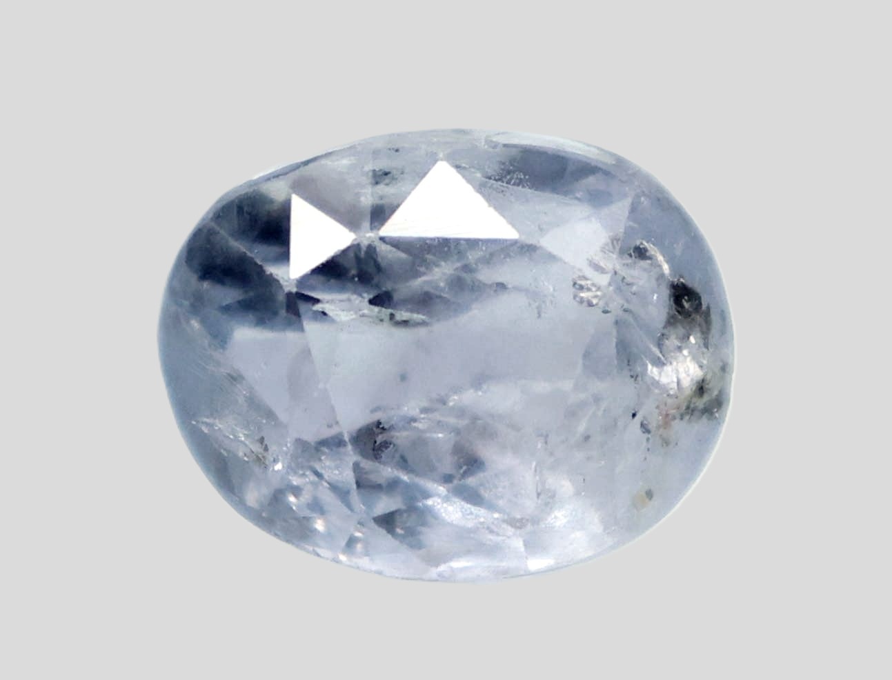 BLUE SAPPHIRE 6.68 Ct.