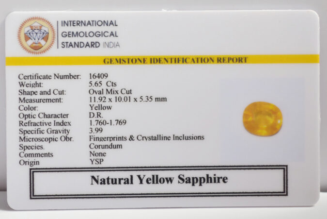 YELLOW SAPPHIRE 5.65 Ct.