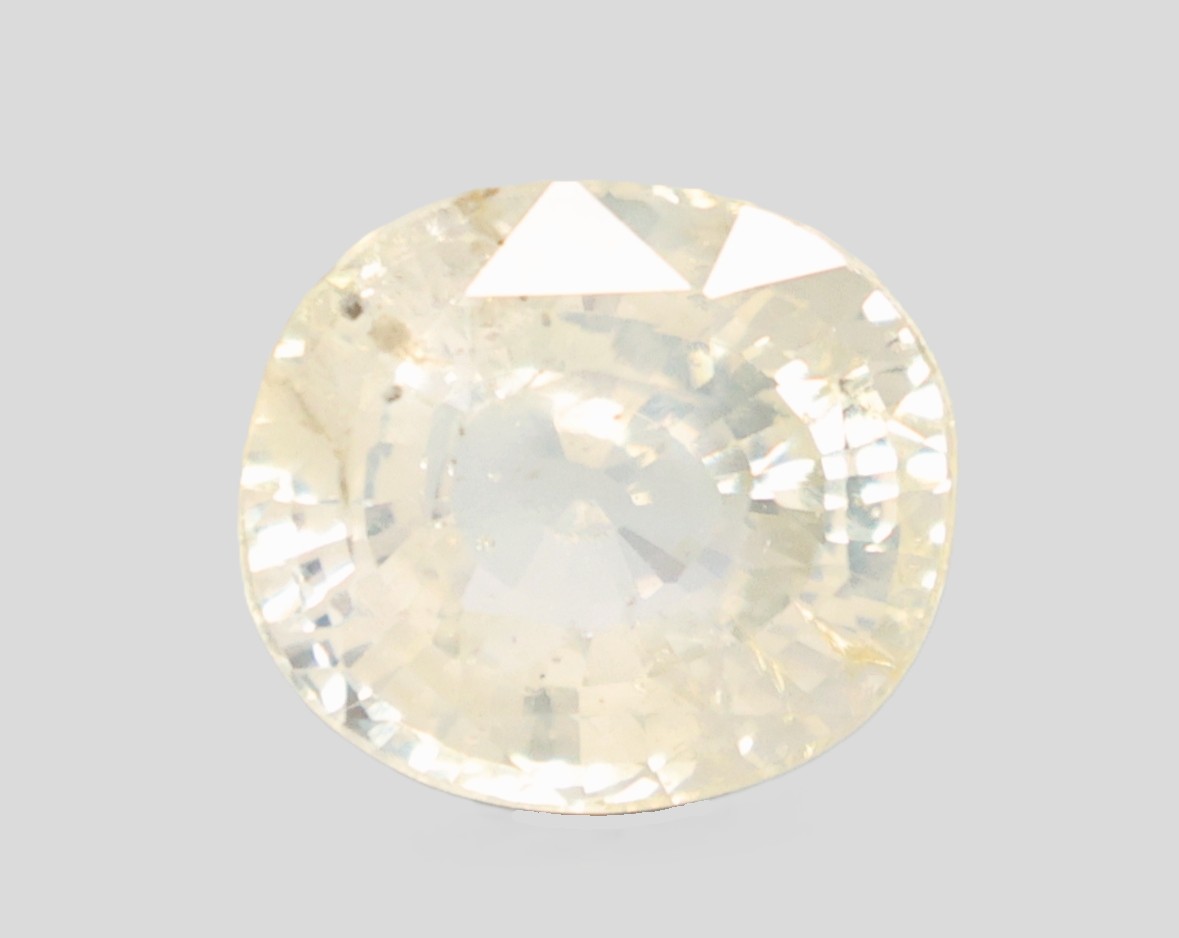 YELLOW SAPPHIRE 9.98 Ct.