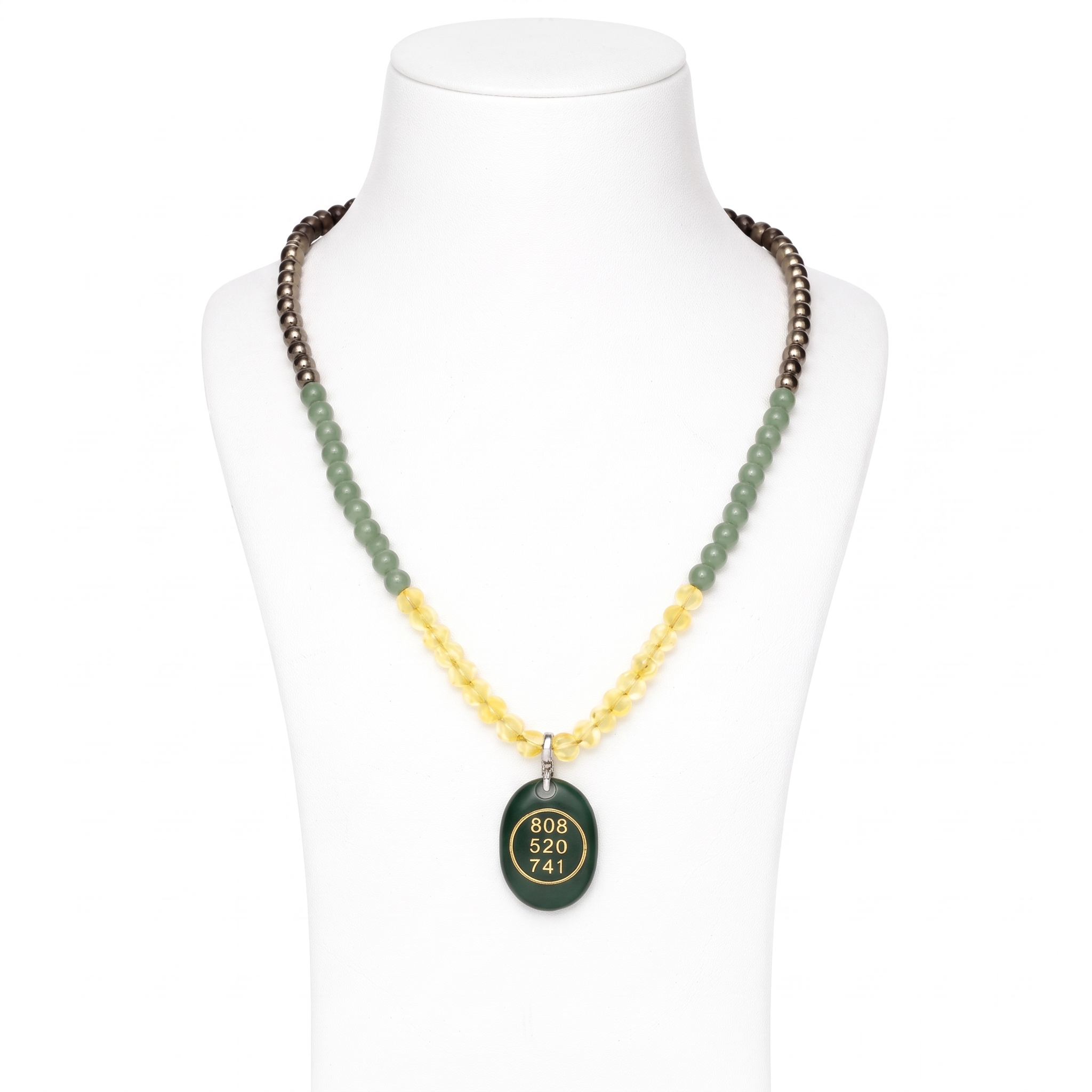 Money Magnet With Zibu Mala 8 mm Money Magnet With Zibu Mala 8 mm
